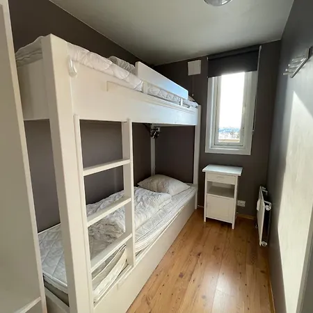 Apartment Enjoy Scenic Views From Your Balcony